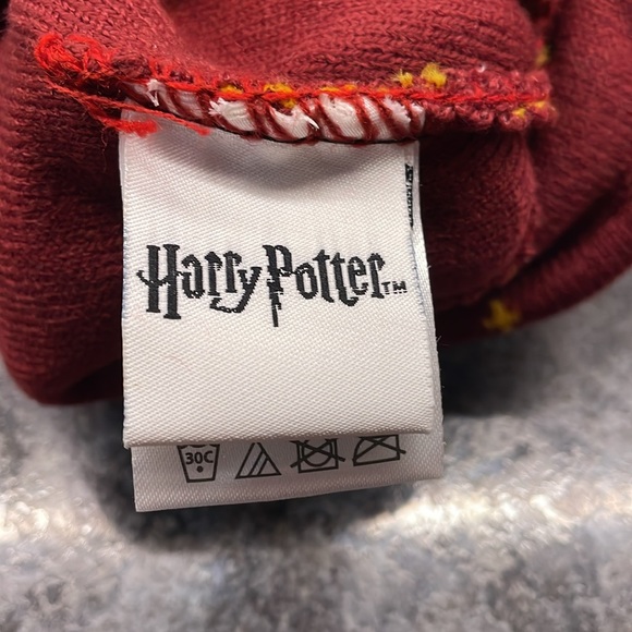 Gryffindor Unisex collector’s hat. - Picture 2 of 4